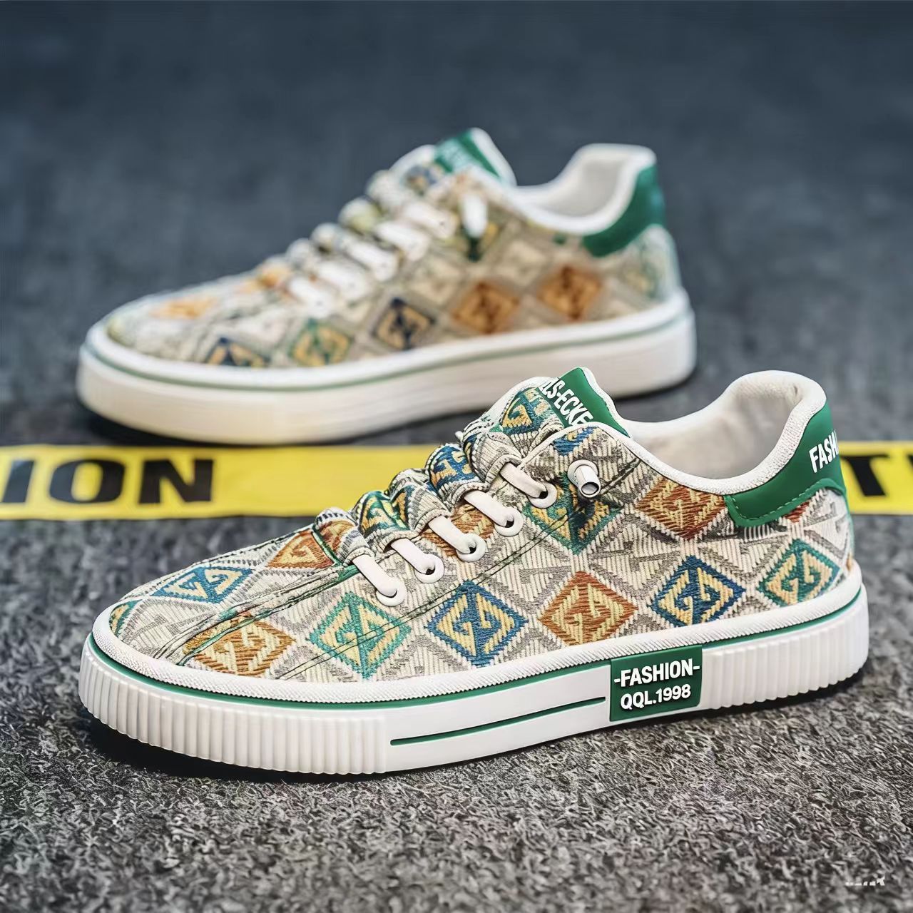 Zapatos de lona de moda para hombres, zapatos de skate para hombres, zapatos casuales simples transpirables y cómodos, zapatos de hombre transfronterizos. image 8