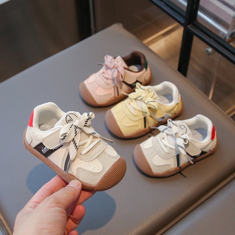 New Kidsren's Sports and Casual Shoes 2025 New Baby Breathable Shoes for Boys and Girls Lightweight Moral Training Shoes Toddler Shoes