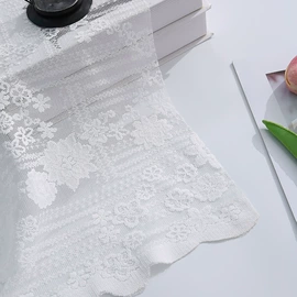 餐桌布艺;布艺窗纱;门帘、小窗帘