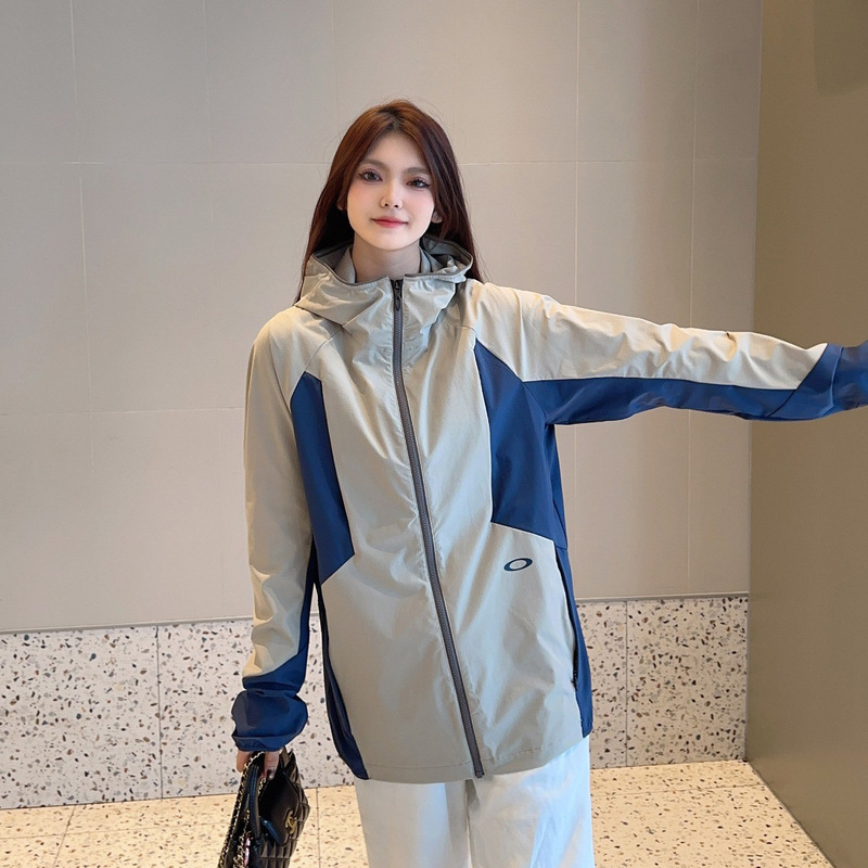 O @ kley Hooded Comfortable Soft Shell Windproof Waterproof Outdoor Hooded Charge Jacket Lightweight Jacket Riding Hiking