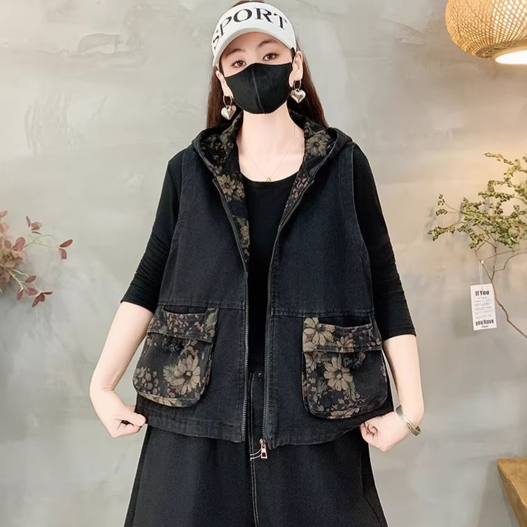 Fashionable New Ethnic Style Mom Vest Slim Waistcoat Short Cardigan Jacket Casual Plus Size Denim Vest