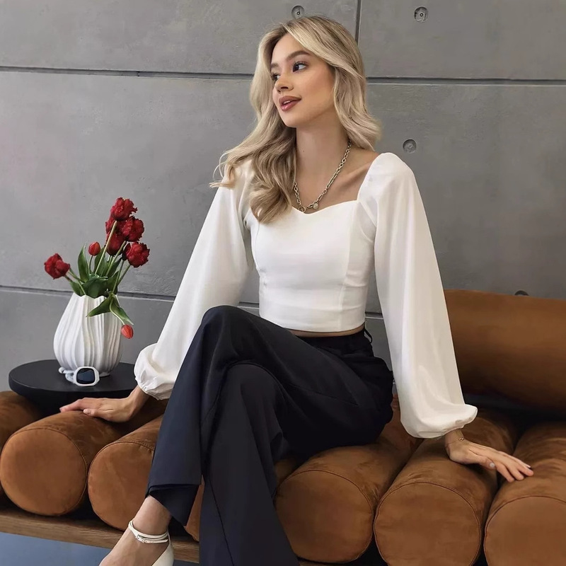 Non-Brand Cross-Border 2026 Autumn New French Style Women's Square Neck Lantern Sleeve Short Top Slim Fit Simple Pullover Long Sleeve T-Shirt Non-Brand Cross-Border 2026 Autumn New French Style Women's Square Neck Lantern Sleeve Short Top Slim Fit Simple Pullover Long Sleeve T-Shirt