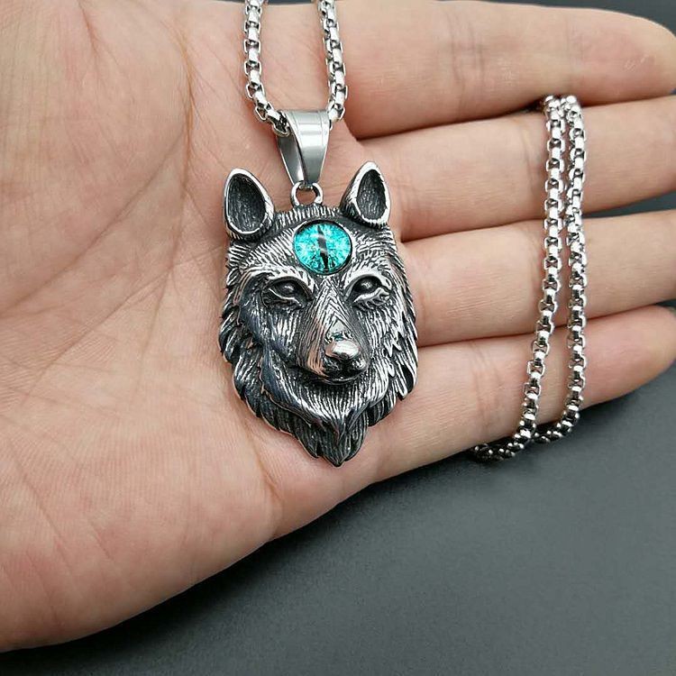Personalised Viking Wolf Head Pendant Necklace In Titanium Steel_voghion.com