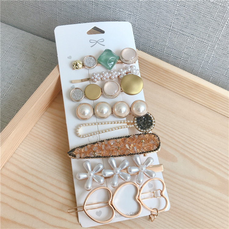 Simple Style Bow Knot Metal Inlay Rhinestones Hair Clip display picture 2