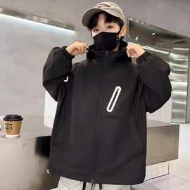 男童外套新款冲锋衣秋装大儿童户外秋季连帽风衣夹克春秋款潮