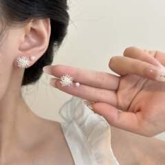 s925 シルバー針イヤリング小さくて絶妙なジルコン花火パールイヤリング 4 点セットライト高級気質多用途イヤリング女性のための