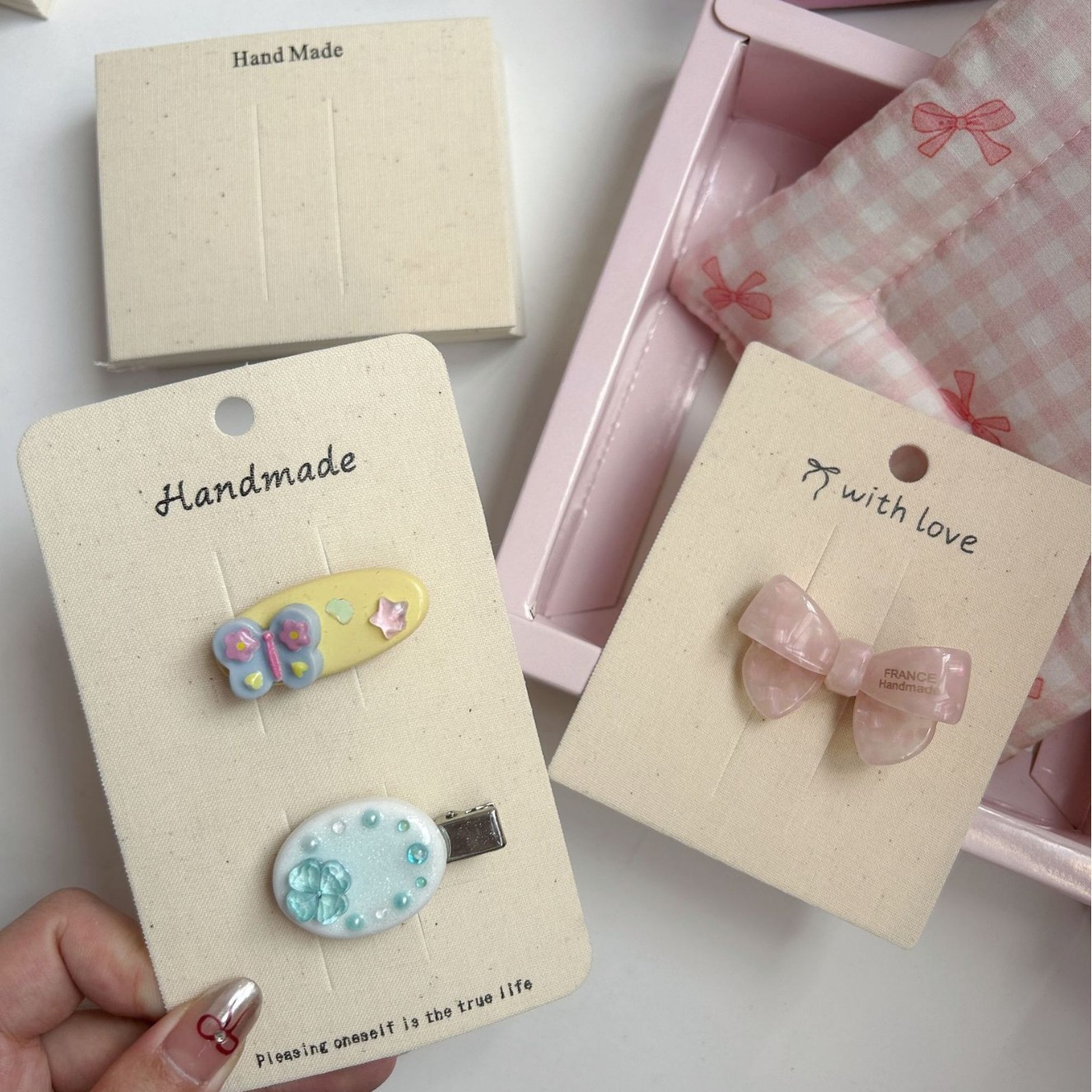 Tarjetas de Cartón para Exhibición de Accesorios de Cabello y Empaque de Joyas