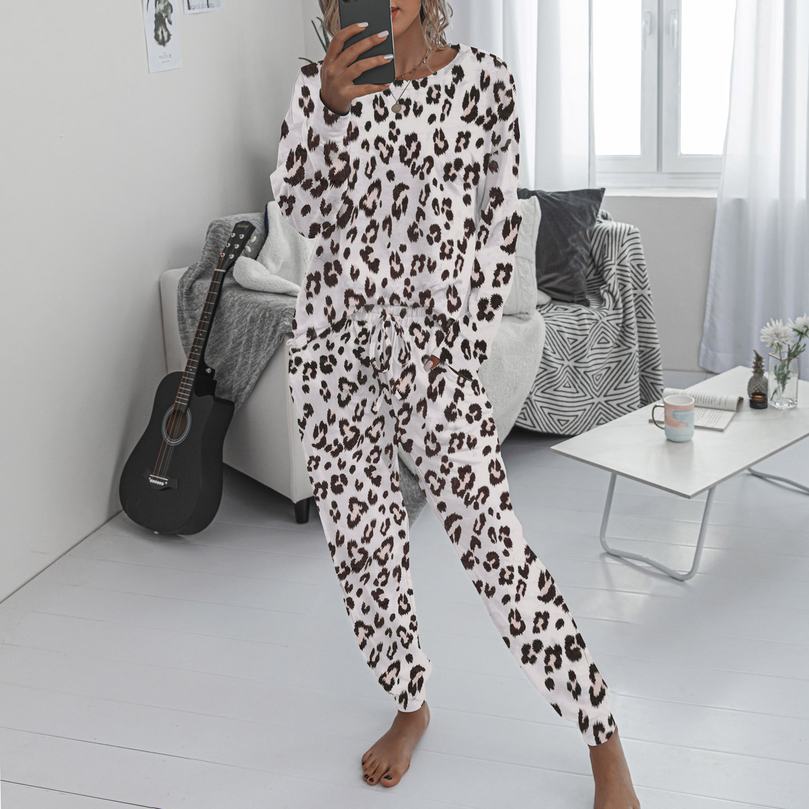 Regular Fit Fit Type Leopard Pattern Summer, Spring, Autumn Season Women's Fashion Leopard Acrylic Printing Pants Sets