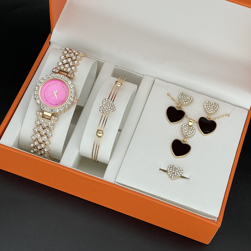 Che Yin Love Jewelry suit Ladies Quartz Watch Fashion Jewelry suit Explosions Diamond Watch Necklace 5PCS Che Yin Love Jewelry suit Ladies Quartz Watch Fashion Jewelry suit Explosions Diamond Watch Necklace 5PCS