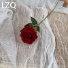 Single velvet rose simulation rose Valentine's Day fake flower home decoration photo simulation flower rose waterfall