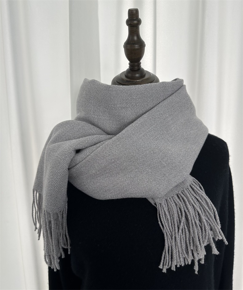 2023 nouveau monochrome pour femme, style décontracté japonais coréen, écharpe chaude, châle à la mode, peau de mouton d'automne et d'hiver_voghion.com