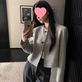 气质名媛小香风外套女2026春秋新款感修身复古圆领格纹上衣女