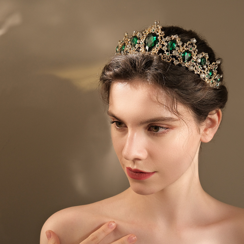 Europeo y americano boda joyería vintage rhinestone corona princesa cumpleaños pelo accesorios corte lujo rojo cristal nupcial corona