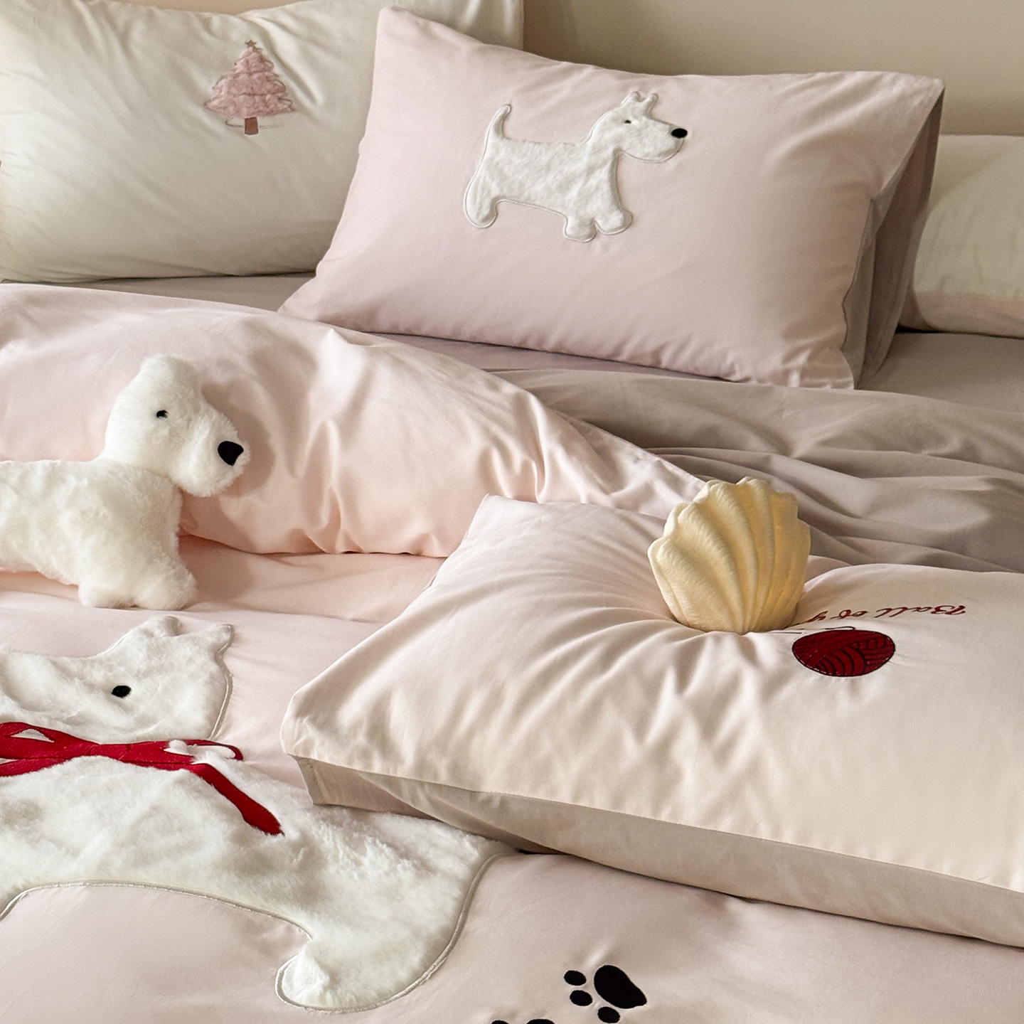 Luxury 100s Long-staple Cotton Bedding Set With Towel Embroidery_voghion.com