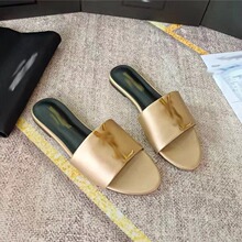 2025�}�Ҹ߰汾�ļ��¿�ŮЬһ����Ь�⴩ƽ�׽��ٿ۵͸�����Ь