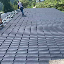 灰色彩石瓦 抗台风防锈屋面瓦 自建房别墅工程彩石金属瓦