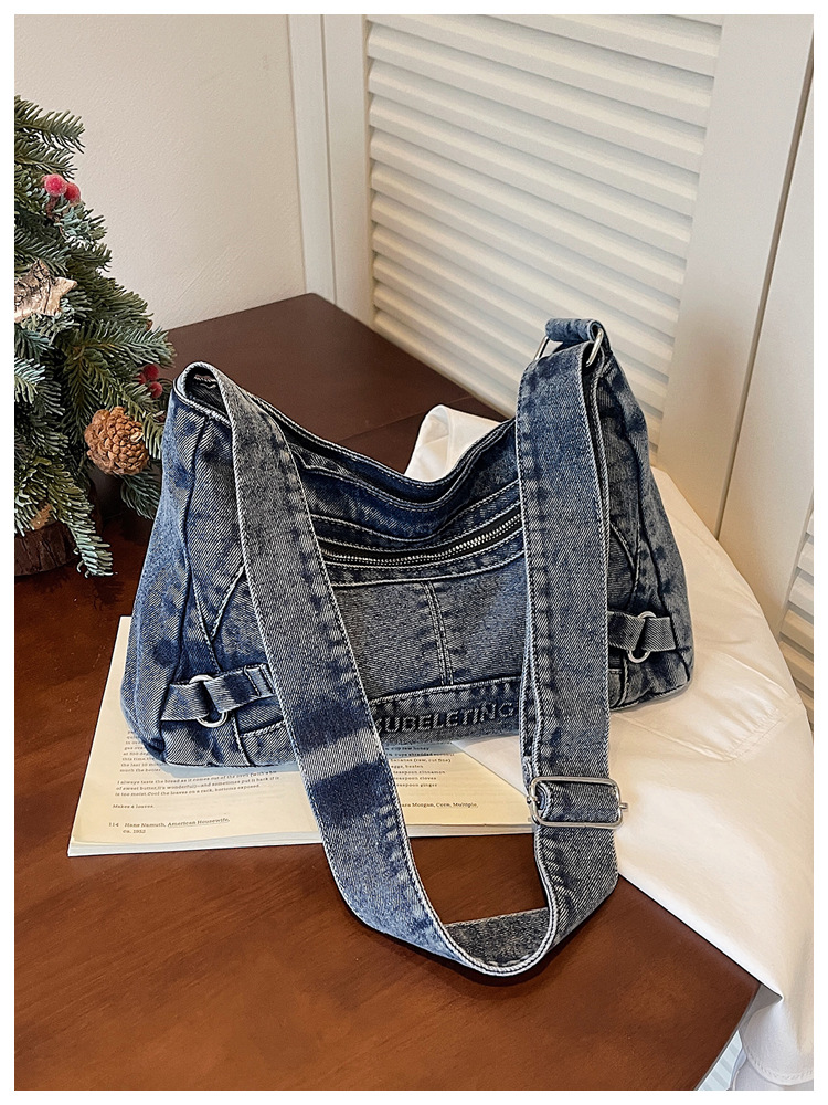 Bolsa de denim retro lavada en agua para mujeres 2026 nuevo estilo transfronterizo ocio simple hombro brazo bolso de viaje image 8