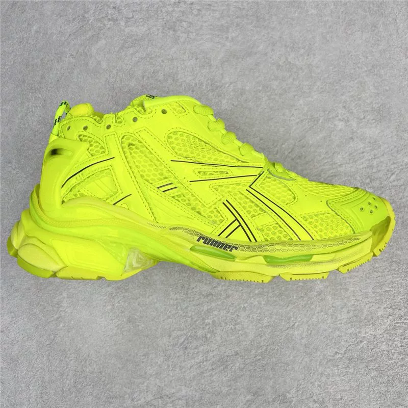 Original label, original box, pure original B family daddy shoes, Paris seventh generation jogging shoes, RUNNER, distressed, heightening sneakers for men and women