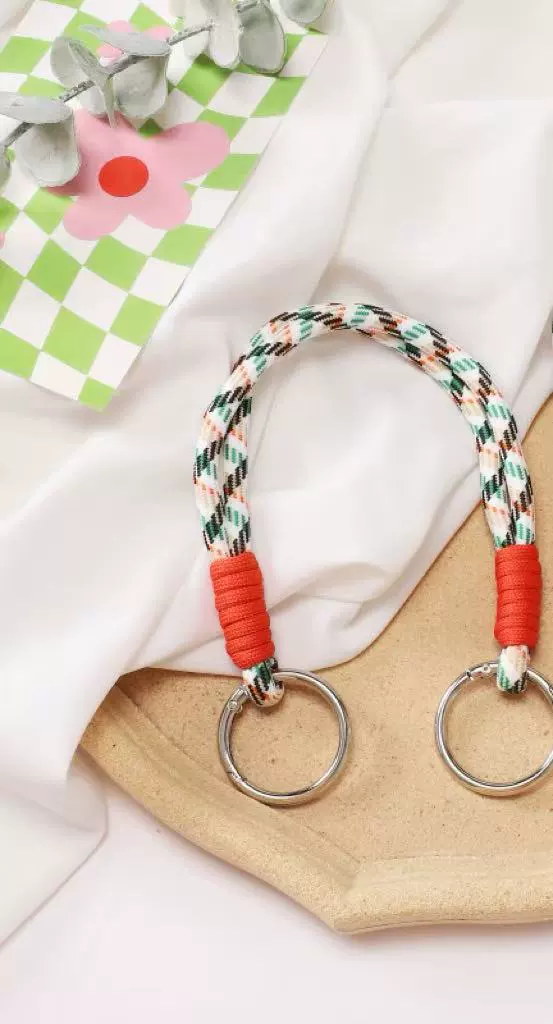 Woven knitted three dimensional purse, small clutch bag