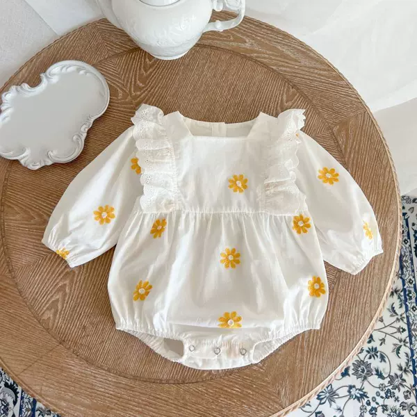 Chrysanthemum khaki