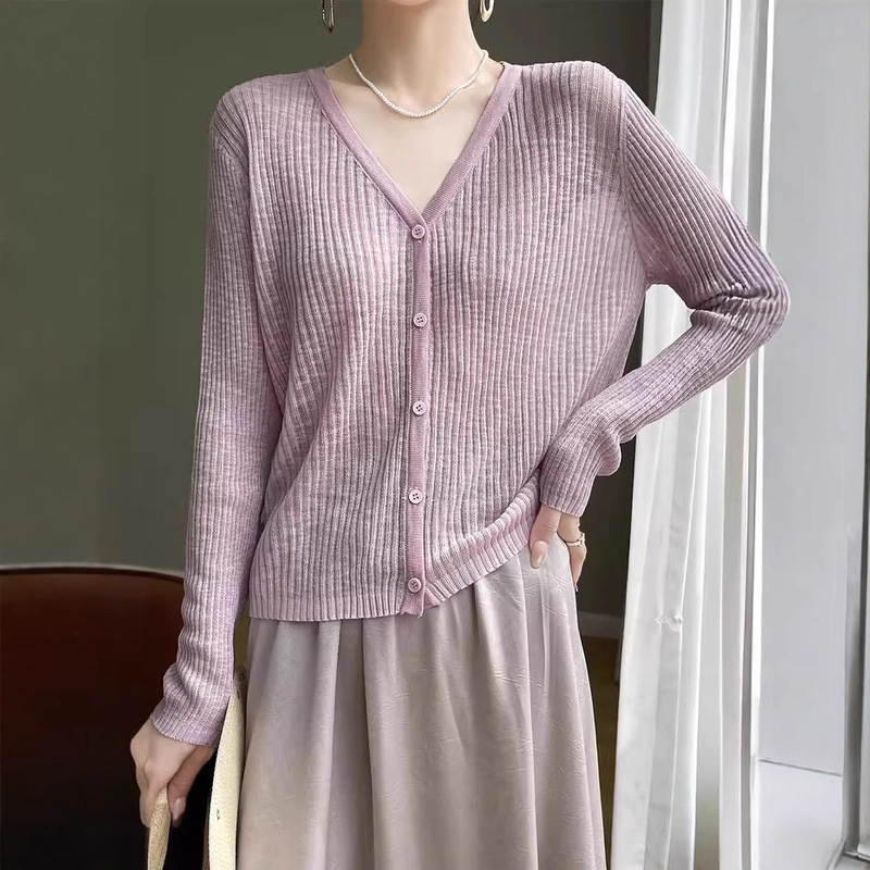 2025 Solid Color Slub Sunscreen Cardigan V-Neck Short Knitted Top New Style External Ice Silk Air-conditioning Shirt Top