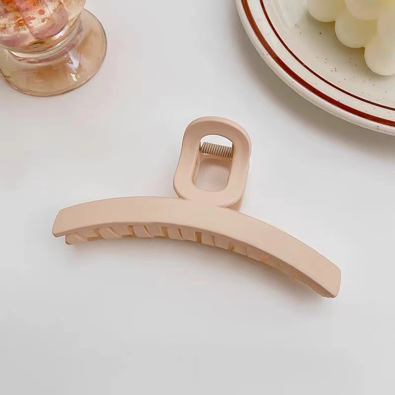 Clip de tiburón de gran tamaño elegante clip de pelo updo 2024 nuevo clip de celebridad de Internet tocado retro simple horquilla para mujeres