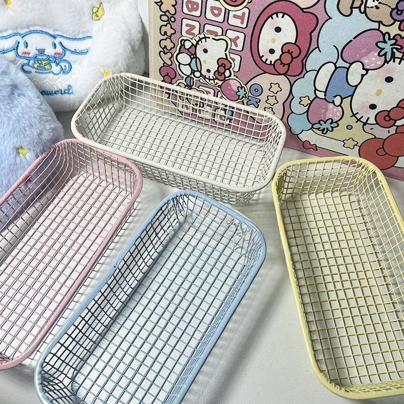 Ins Cream Small Basket Dopamine Mini Iron Storage Basket Jewelry Photo Props Decoration Photography Decoration