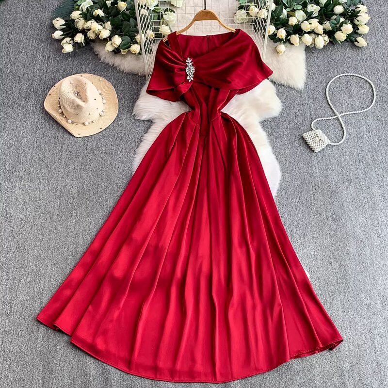 Elegant Women's Wedding Bridesmaid Dress with Asymmetrical Neckline, Shawl, Slim Fit, Pleated Long Gown, Cross-Border Elegant Women's Wedding Bridesmaid Dress with Asymmetrical Neckline, Shawl, Slim Fit, Pleated Long Gown, Cross-Border