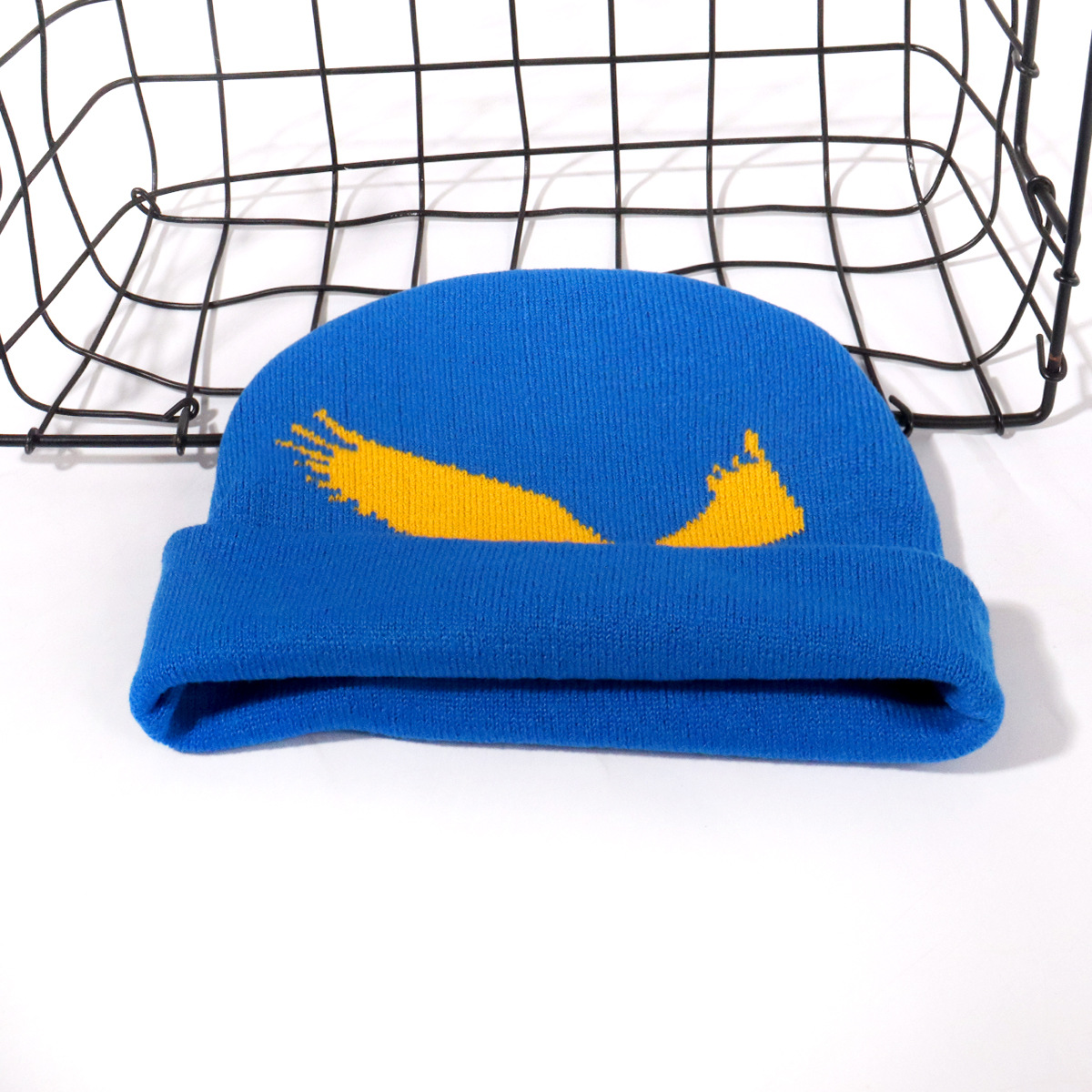 Unisex Fashion personality trend Bird jacquard knitted hat outdoor sports warm_voghion.com