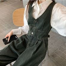 山力达迪2025秋冬复古收腰修身显瘦牛仔背带裤V领直筒百搭宽松阔