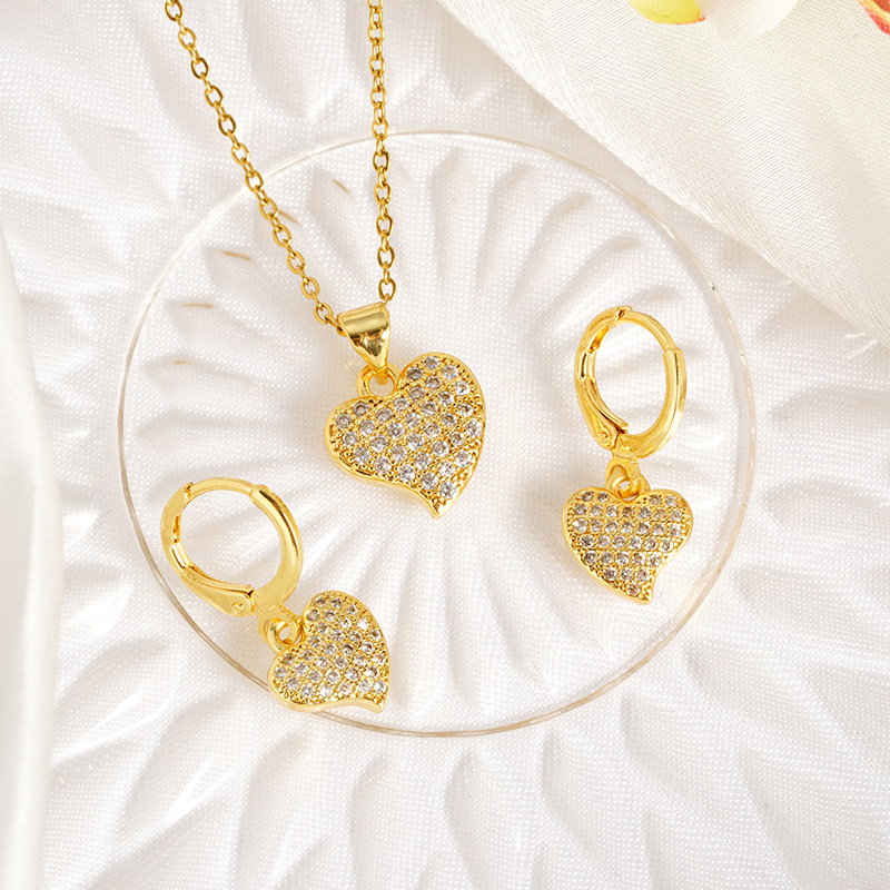 Collar de oro de arena vietnamita lujoso ligero dulce versátil aretes de amor para chicas estilo coreano no se desvanecen joyas