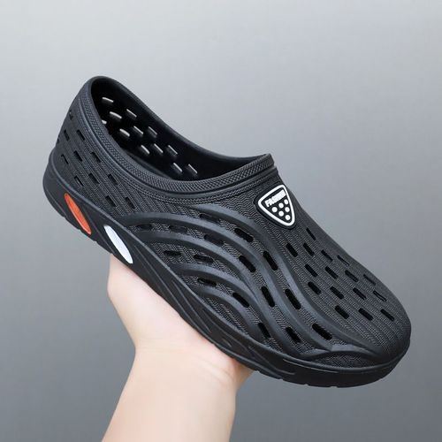 Men's Summer Outerwear Slip-on Shoes with Head Covering, Non-slip Sports Sandals for Driving, Breathable Beach Shoes Trend