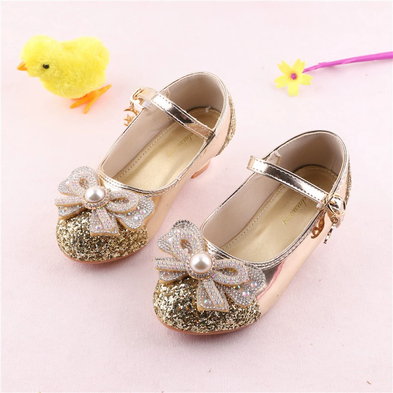 Туфли на каблуках для девочек весна и осень новая детская обувь принцессы три цвета