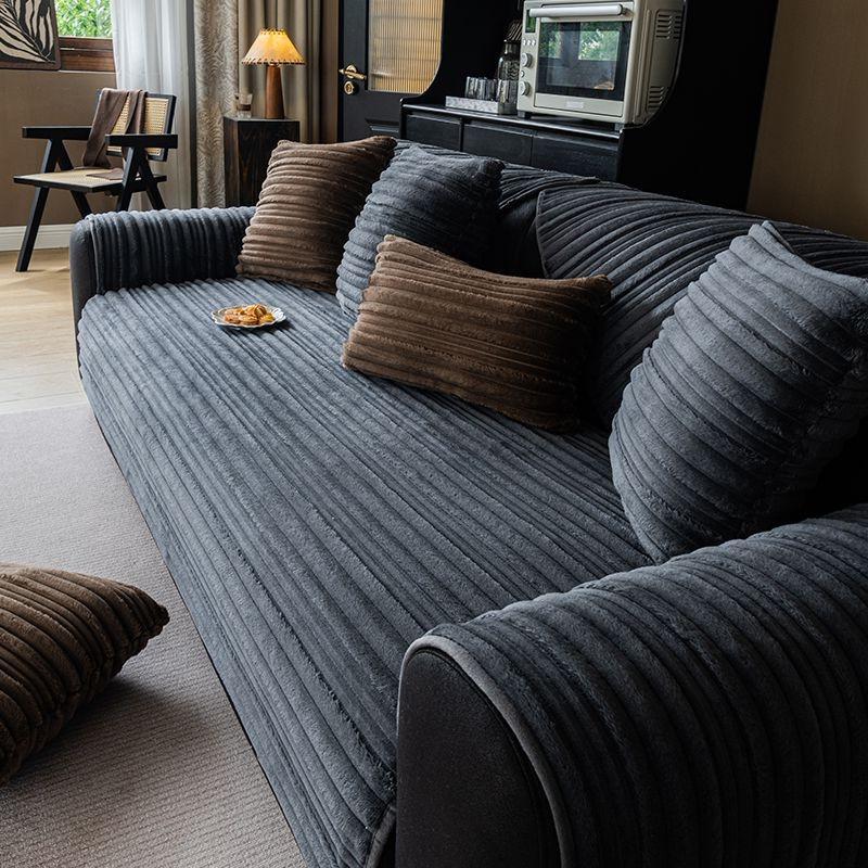 冬季毛绒纯色沙发垫美式加厚防滑条绒沙发套复古风轻奢坐垫子