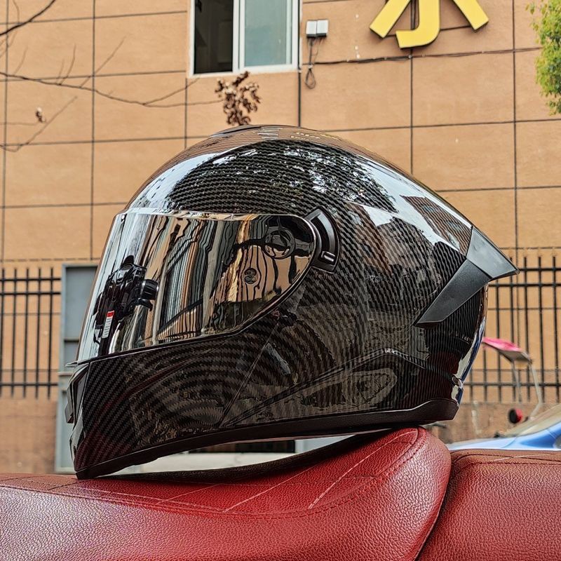 Nuevo casco de motocicleta certificado 3C estándar nacional para hombres, casco cálido Bluetooth de marea nacional para hombres, esquina de personalidad de celebridad de Internet de cuatro estaciones