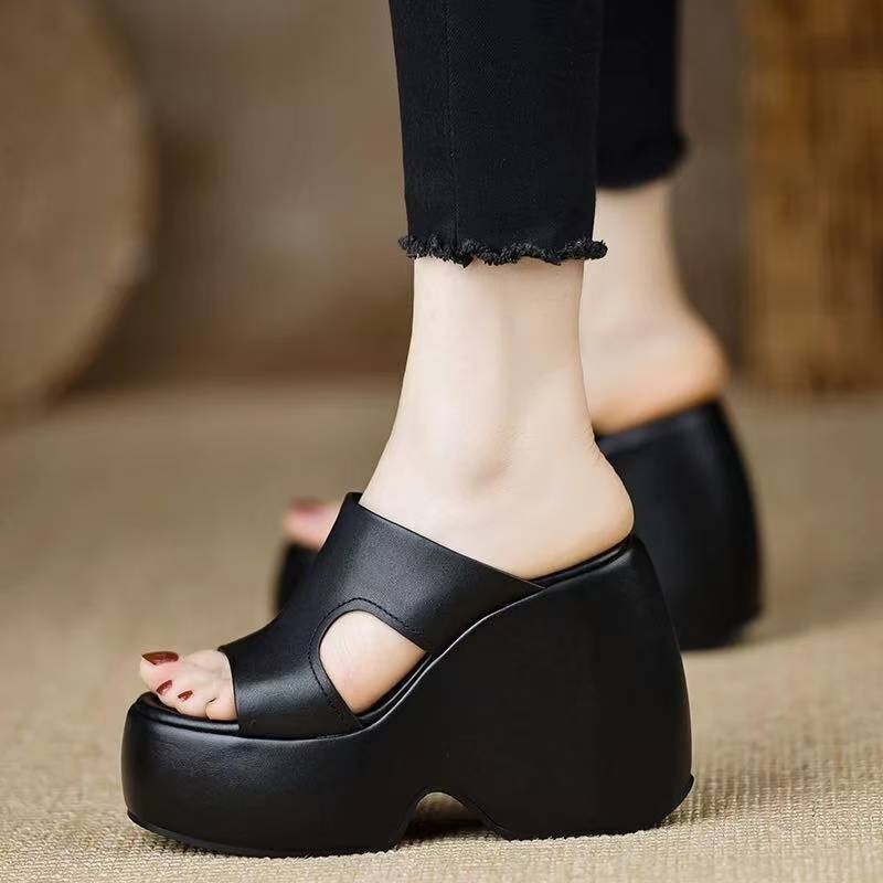 Thick-soled Wedge Sandals for Women 2025 Summer New Style Fashionable Outer Wear High Heel Slides