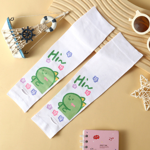 Children's sunscreen ice silk sleeves in summer, skin-friendly and mosquito repellent, cute cartoon printed ice sleeves, baby outdoor arm sleeves
