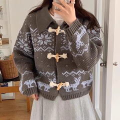 现货！INS韩国学院风减龄牛角扣撞色提花厚实保暖短外套毛衣女