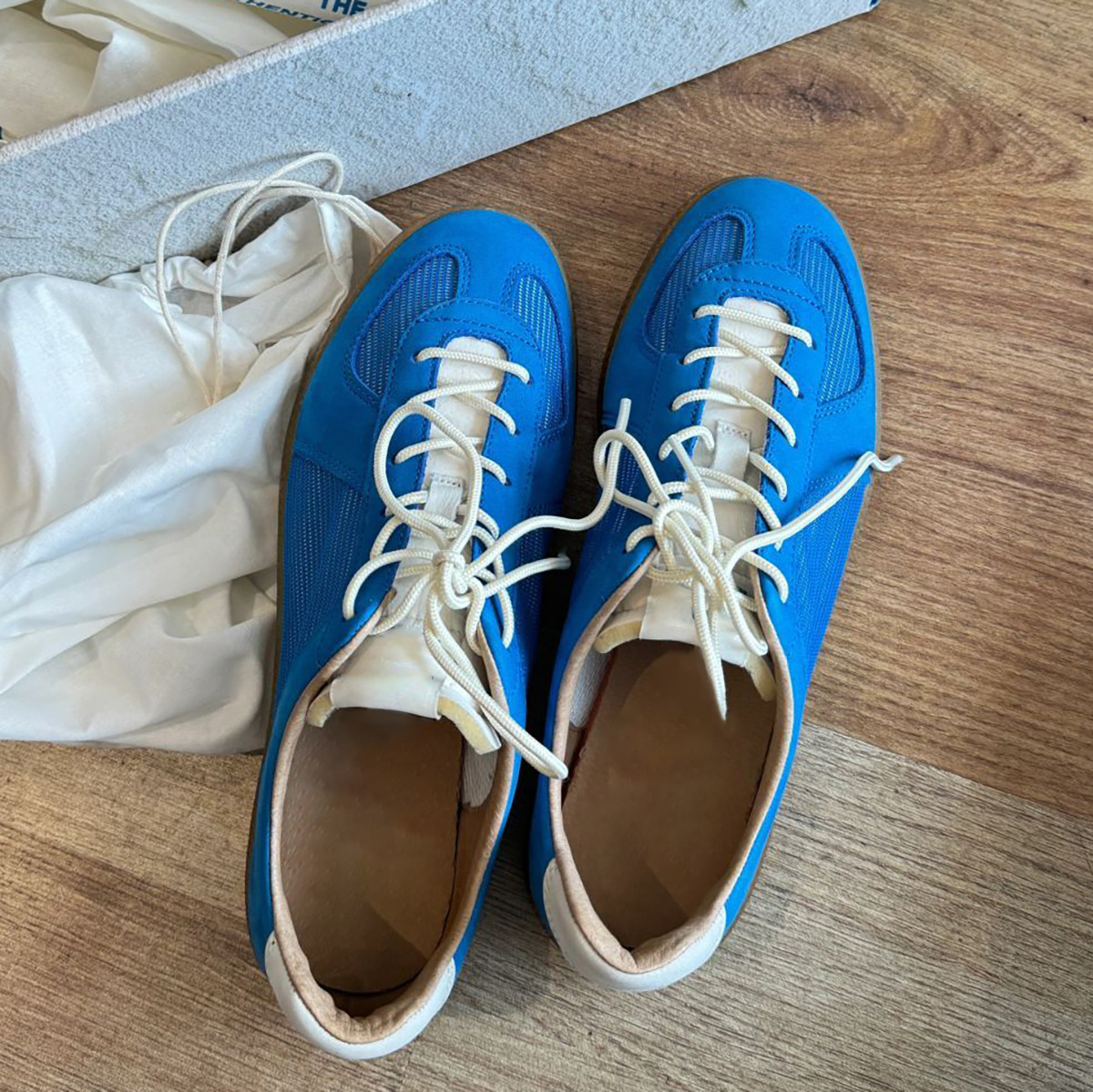 Cowhide Version ~ Thick-Soled Sports Blue Moral Training Shoes for Women, Retro Round-Toe Lace-Up Casual Sneakers, Versatile Forrest Gump Shoes