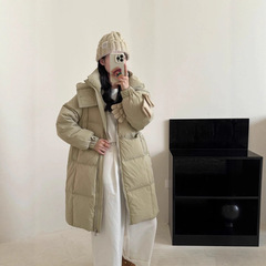 加厚款长款羽绒服轻奢女冬季新款白鸭绒服宽松直筒版保暖显瘦外套