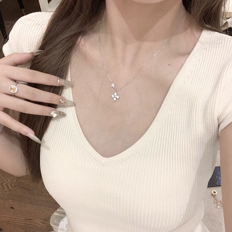「ツインクローバー」ネックレス レディース ライト ラグジュアリー ニッチ デザイン ハイエンド 鎖骨チェーン 誕生日プレゼント 2025ink|undefined