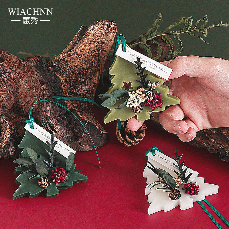 New Christmas Aromatherapy Wax Tablets Creative Christmas Tree Solid Aromatherapy Deodorizing Fragrance Tablets Wardrobe Pendant Wholesale