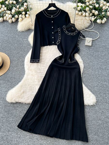 Elegant set pearl