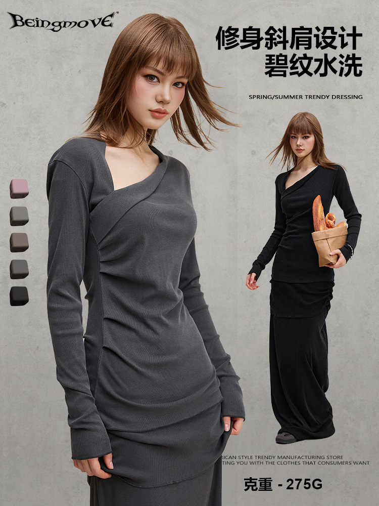 Calle secada| 2025 otoño de la moda europea y americana caliente hombro inclinado delgado micro pliegue delgado caída camiseta de mangas largas mujeres image 3