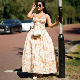�W���¿�Ů�b��ʽ����Ĩ���L��ӡ���B��ȹ�����@�ݷ��޴�[�Lȹ��