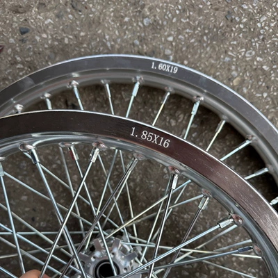 Suitable for QiuLong LightBee modification, 1.60-19 front, 1.85-16 rear, straight-pull CNC silver wheel hub assembly, LightBee wheel set (Motorcycle wheel hub) - front-wheel-160-19-rear-185-16