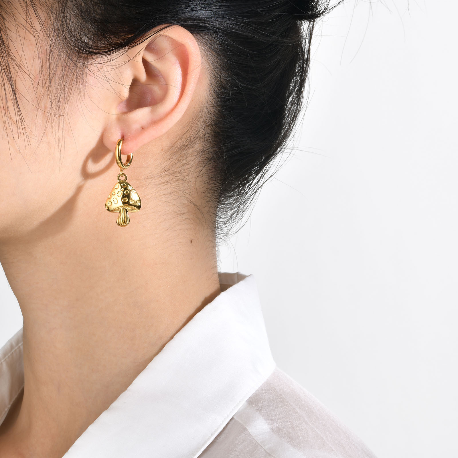 Mushroom Pattern Women'S Gender Retro Style PVD Coated Gold Plated Mushroom 201 Stainless Steel Retro Waterproof Non Tarnish 304 Stainless Steel Earrings Necklace
