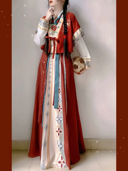 Tang system set red short -sleeved coat+white lata clothing+skirt