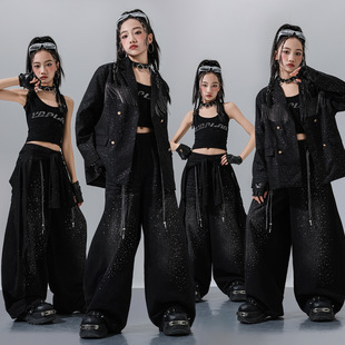 Ůͯ��ʿ����b��ͯ�b�����ݳ������K���b�������㳱�����������b