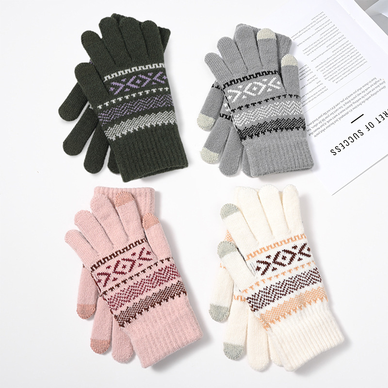 Winter knitted keep warm windproof gloves for men and women